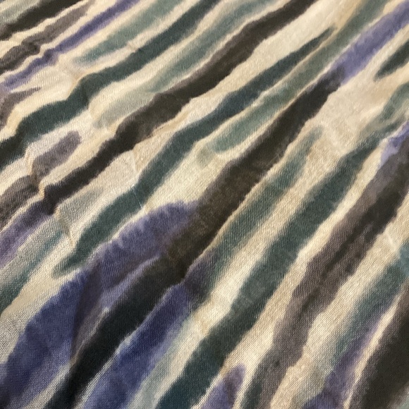 Anthropologie infinity scarf - Picture 3 of 6